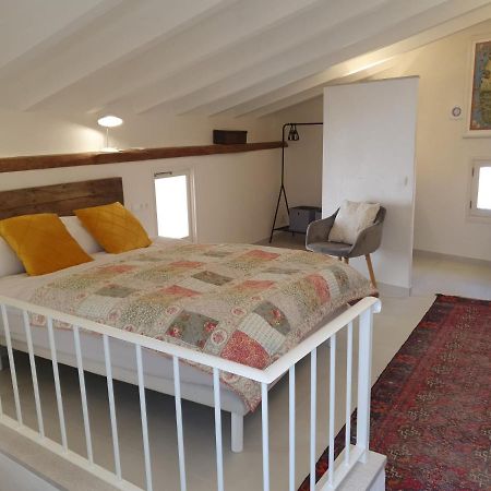 فيلا Casa Guiraud, Cosy And Welcoming Townhouse بويينسا المظهر الخارجي الصورة