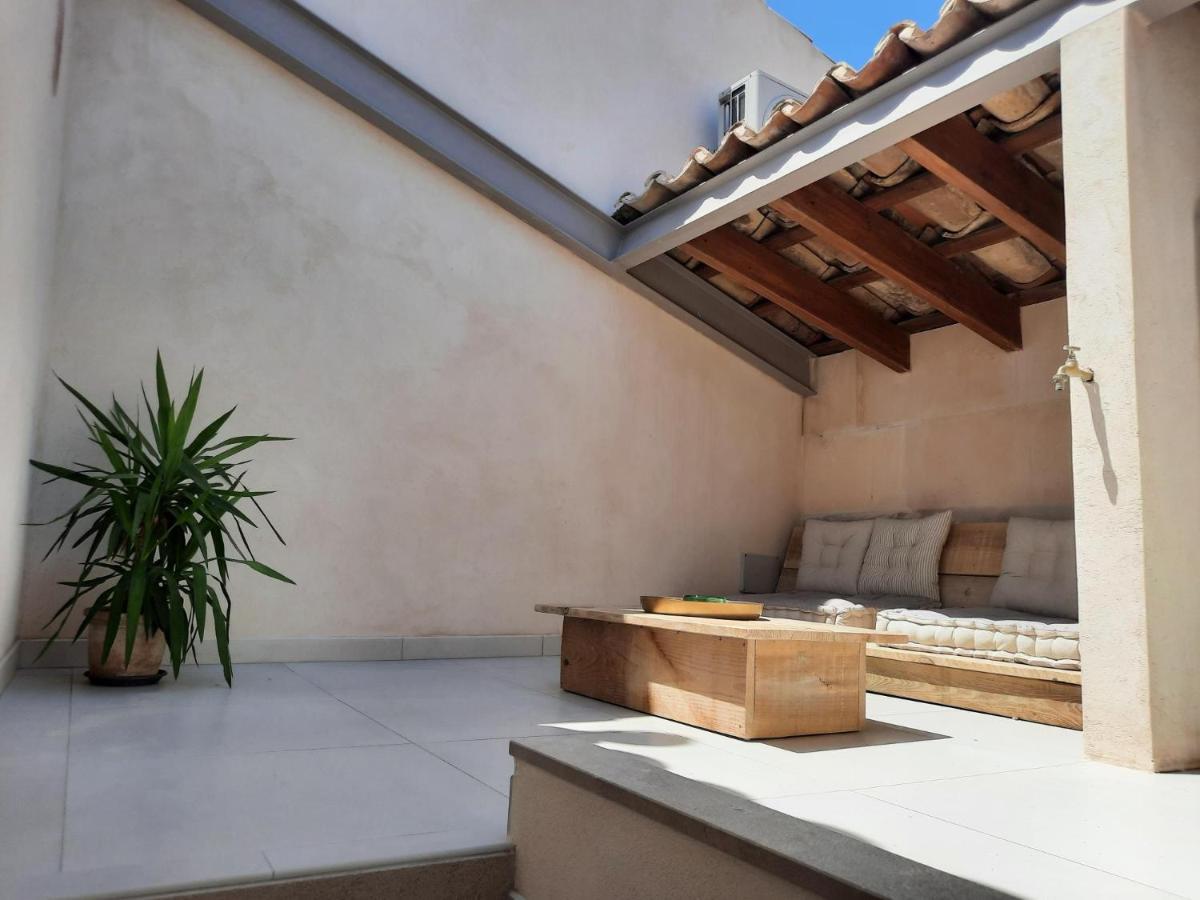 فيلا Casa Guiraud, Cosy And Welcoming Townhouse بويينسا المظهر الخارجي الصورة